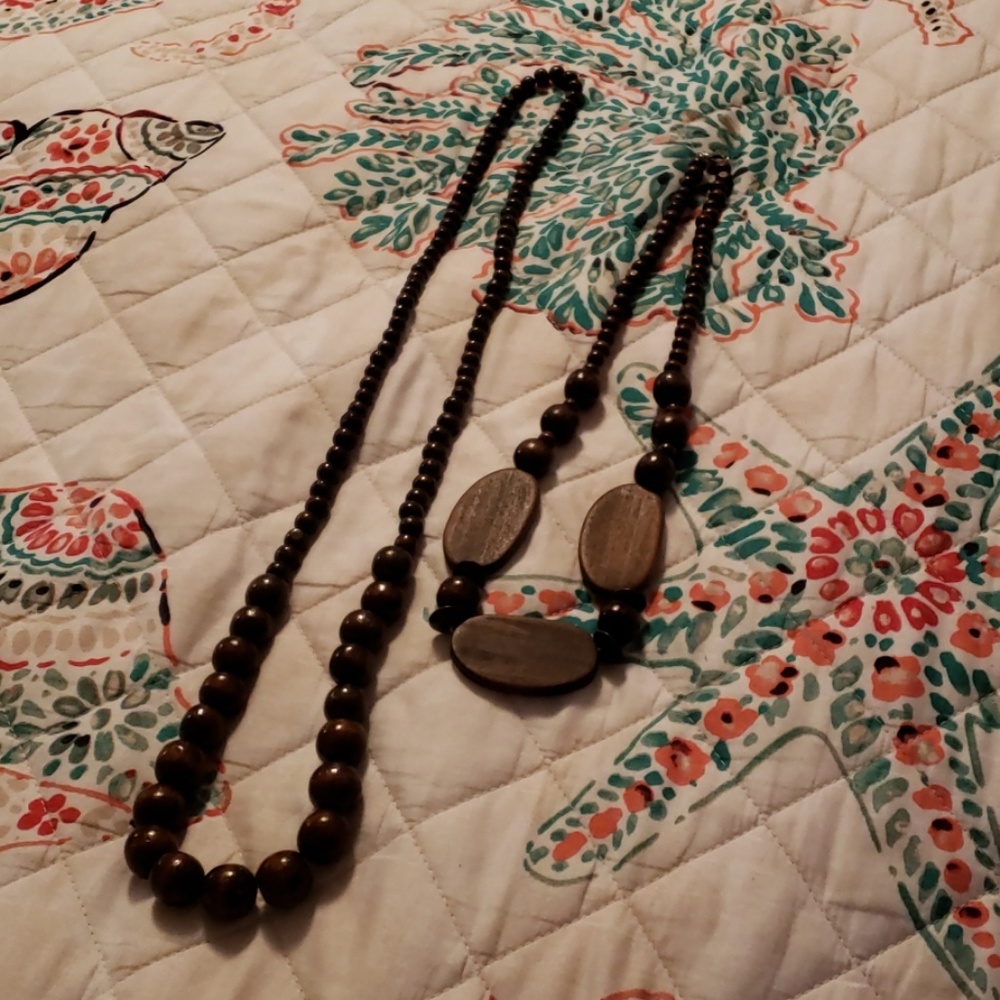 2 woodlike statement necklace